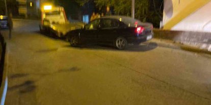 Zonguldak’ta trafik kazası kamerada: 2 yaralı