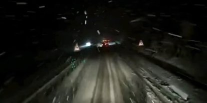 Ani kar yağışı nedeniyle bazı yollar ulaşıma kapatıldı