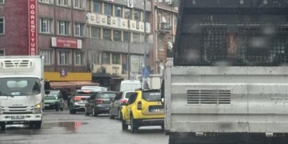 Metrelerce kuyruk oluştu