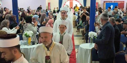 Kornalar hafızlar için çaldı: Anamur’da 15 öğrenciye icazet