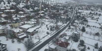 Mersin’de kar güzelliği dronla görüntülendi