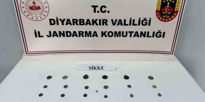 Diyarbakır’da tarihi eser kaçakçılığı operasyonu: 31 adet sikke ve obje ele geçirildi