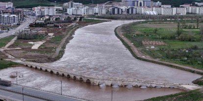 Türkiye’nin en uzun nehrindeki 1 yıllık değişim görüntülendi