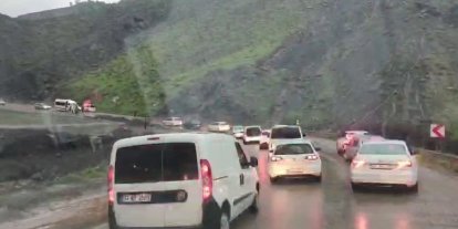 Adıyaman- Çelikhan Karayolunda heyelan