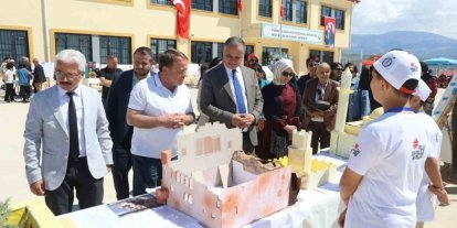 Genç kâşifler Mut’ta sahne aldı: 19 proje ilgi gördü