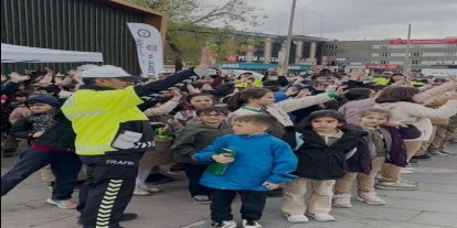 Erzincan’da trafik kuralları uygulamalı anlatıldı