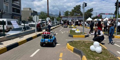 Kırıkhan’da öğrenciler trafik kurallarını bilgilendirme pistinde öğrenecek