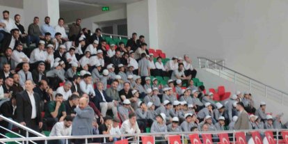 Cizre’de 335 hafız diplomalarını aldı