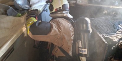 Arsuz’da apartman dairesinden alevler yükseldi