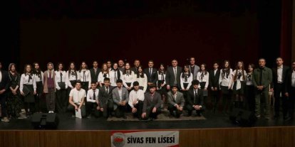 Lise öğrencileri Veysel’in hayatını sahneye taşıdı