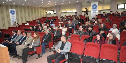 BUÜ’de  "Ortak Dış Politika Vizyonu" konuşuldu