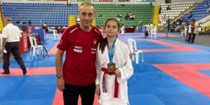 Bilecikli karateciden gümüş madalya