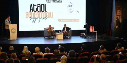 Ataol Behramoğlu Manisalılarla buluştu