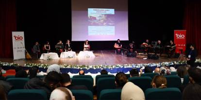 Kafkas Üniversitesi’nde Bilim Kafe Serisi "Türkülerin Saklı Hikâyeleri" İle Final Yaptı