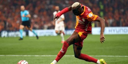 Victor Osimhen cezalı duruma düştü