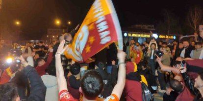 Ardahan’da Galatasaray’ın şampiyonluk sevinci yaşandı