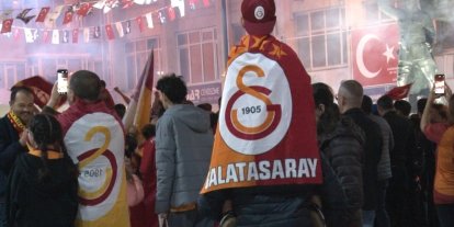 Burdur’da Galatasaraylı taraftarlar konvoylarla kutlama yaptı