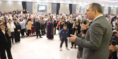 Kars’ta Anneler Günü renkli görüntülere sahne oldu