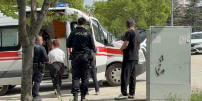 ’Erkek arkadaş’ kavgasında 3 kız bıçakla yaralandı