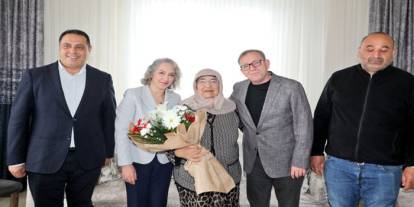 Kars Valisi Ziya Polat’tan Anneler Günü ziyareti