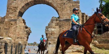 Side Antik Kenti’nde Atlı Jandarma Timleri göreve başladı