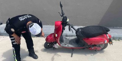 Karaman’da elektrikli bisiklet devrildi: 1’i ağır 2 yaralı