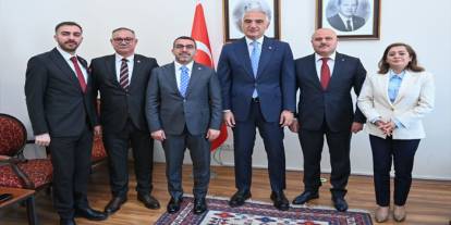 AK Parti Kars Milletvekili Adem Çalkın ve AK Parti Heyetinden Bakan Ersoy’a Ziyaret