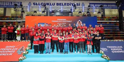 Selçuklu TEKNOSEL Teknoloji Festivali başladı