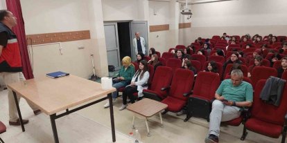 Simav’da öğrencilere doğa ve tarım eğitimi