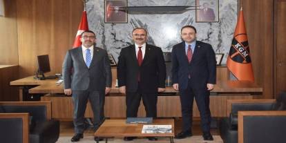 AK Parti Kars Milletvekili Adem Çalkın’dan Kars yolları için yakın takip