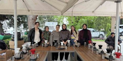 Biri filtre kahve yaptı, diğeri Türk kahvesi: Kuşaklar arası köprü