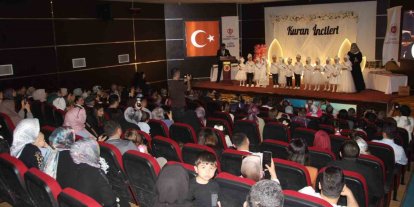 Cizre’de 50 öğrenci Kur’an-ı Kerime geçmenin heyecanını yaşadı