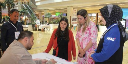 Engellilerin yaşadığı zorlukları anlamak için ’Empati Parkuru’ kuruldu