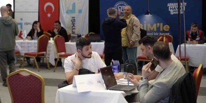 Arnavutköy’de Engelsiz İstihdam Fuarı yoğun ilgi gördü