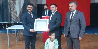Özalp’te ‘Ramazanla Öğreniyorum’ projesinin ödül töreni yapıldı