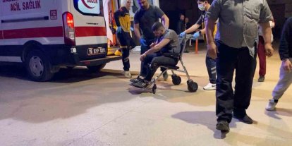 İnegöl’de direksiyon başında fenalaşan sürücü zincirleme kazaya neden oldu