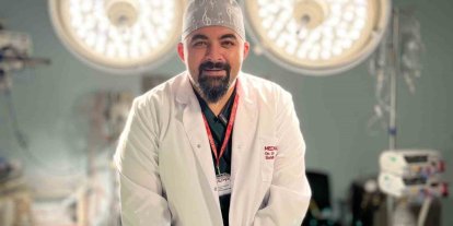 Opr. Dr. Çelik: "Obezite kanser riskini artırabilir"