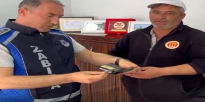 Bilecik’te temizlik görevlisi bulduğu cüzdanı zabıtaya teslim etti