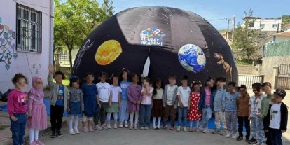 Minik astronotlar uzaya yolculuk yaptı