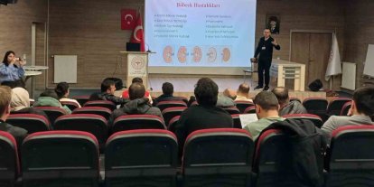 Göç İdaresi personellerine halk sağlığı eğitimi verildi