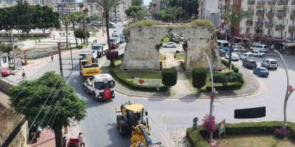 Tarsus Belediyesine yeni hizmet araçları kazandırıldı