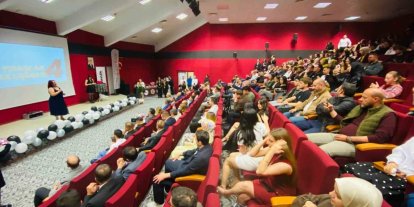 İletişim öğrencileri sektör temsilcileriyle buluştu