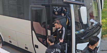 İBB’ye yönelik son dalga operasyonunda gözaltına alınan 12 kişi sağlık kontrolünden geçirildi