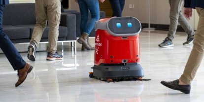 Medical Point’te robotlar iş başında