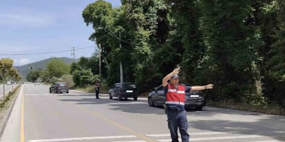 Jandarma bir hafta 36 bin 813 kişiyi sorguladı