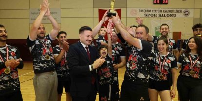Gökçeada’da 7. geleneksel voleybol turnuvası düzenlendi