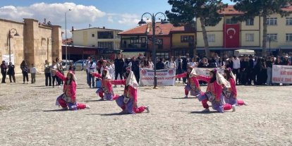 Sultağın’da 19 Mayıs coşkuyla kutlandı