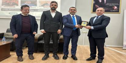 AK Parti Kars Milletvekili Adem Çalkın, Kafkas Üniversitesi’nde Gençlerle Buluştu