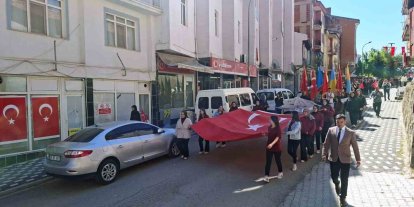 Hisarcık’ta Gençlik Yürüyüşü düzenlendi