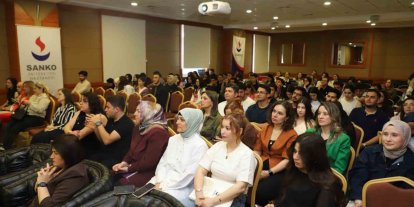 SANKO Üniversitesi’nde "geçmişten günümüze hemşirelikte değerler sempozyumu" düzenlendi